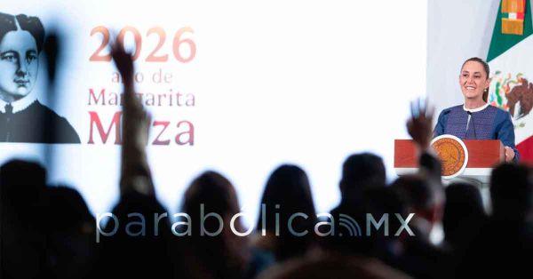 Descarta Sheinbaum cargada del SAT contra organizaciones anti 4T