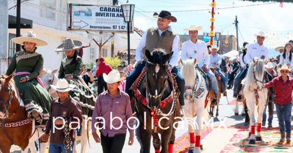 Anuncia Armenta el bulevar tur&iacute;stico Chignahuapan-Zacatl&aacute;n