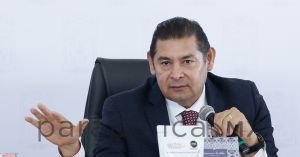 Fija Armenta l&iacute;nea de respeto y autonom&iacute;a frente al nuevo liderazgo de Morena en el Senado