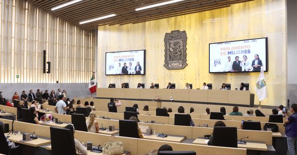 Impulsa Congreso del Estado una agenda integral a favor de los derechos de las mujeres