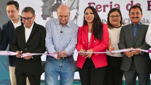 Inauguran San Pedro y Sedetra la Feria del Empleo en Cholula