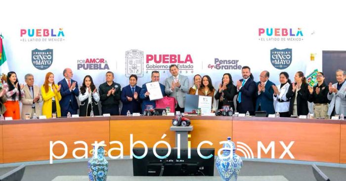 Reconoce Armenta la destacada trayectoria de artistas poblanos