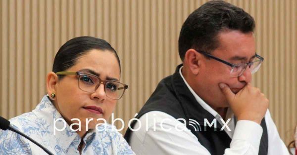 Debe Agua de Puebla responder por da&ntilde;os a calles rehabilitadas: Lupita Vargas