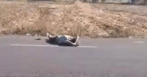 Reportan a hombre inconsciente en carretera de Iz&uacute;car de Matamoros