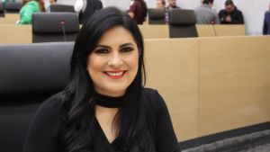 Pide diputada fortalecer evaluaci&oacute;n de personas servidoras p&uacute;blicas
