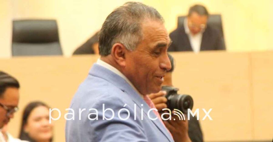 Justifica Elpidio Diaz uso de mototaxis en la zona de CU2
