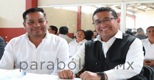 Escuchar al pueblo es fundamental para legislar con sentido humano: P&aacute;vel Gaspar