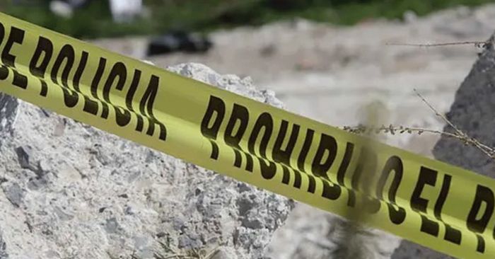 Encuentran cad&aacute;ver embolsado en Chietla