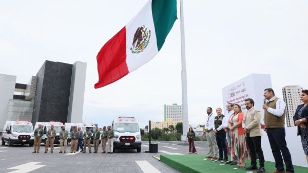 Nuevas ambulancias optimizan la atenci&oacute;n m&eacute;dica del IMSS en Puebla