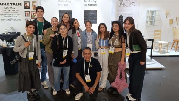 Llevan alumnos de An&aacute;huac Puebla la Talavera a Manhattan