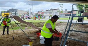 Fortalece Gobierno de Pepe Chedraui mantenimiento al mobiliario urbano para espacios dignos