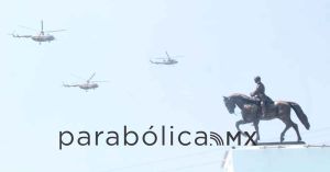Dan vida al Desfile por el 5 de Mayo m&aacute;s de 15 mil participantes en Puebla