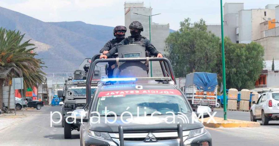 Refuerzan por aire y tierra la vigilancia en carretera federal Puebla-Tehuac&aacute;n