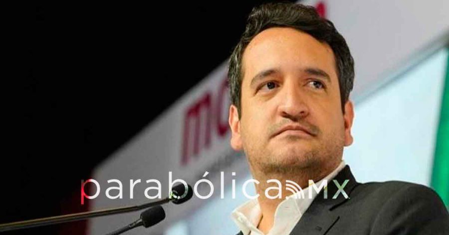 Fustigan opositores a Andy L&oacute;pez Beltr&aacute;n tras el retiro de su visa
