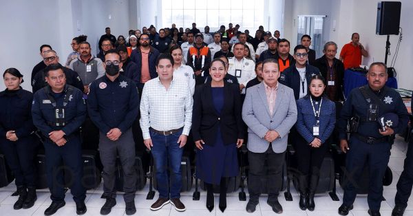 Clausura Lupita Cuautle curso estrat&eacute;gico en atenci&oacute;n de emergencias