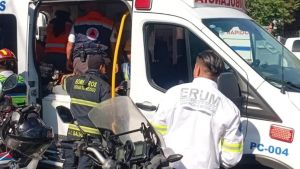 Deja 5 heridos desplome de gr&uacute;a en una construcci&oacute;n, en la CDMX