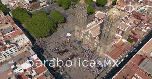 Vive Puebla con fe la procesi&oacute;n del Viernes Santo