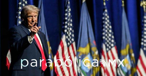 Alaba Trump a Sheinbaum en su red Truth Social