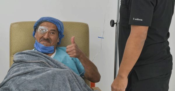 Supera DIF Puebla las 100 cirug&iacute;as con el programa &ldquo;Iluminando Miradas&rdquo;