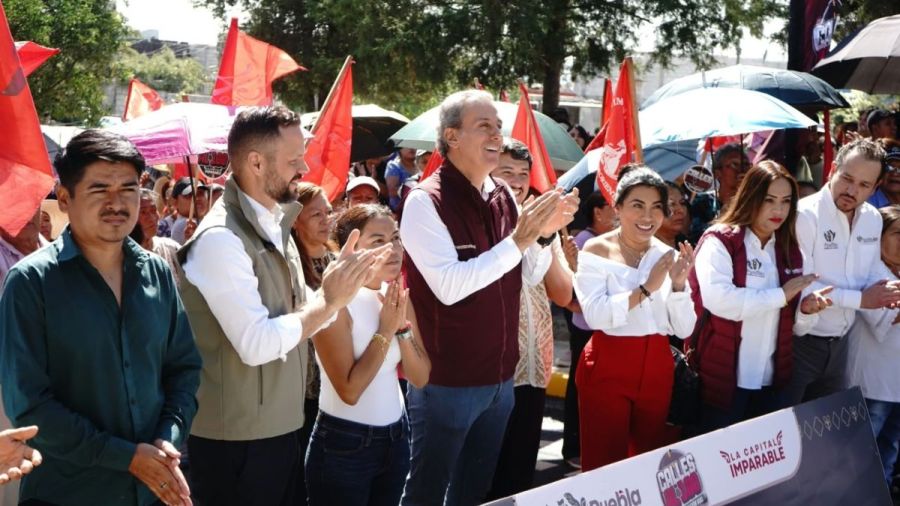 Entrega Chedraui rehabilitaci&oacute;n vial en colonia Fraternidad Antorchista