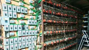 Aseguran en Tlaola, inmueble para miner&iacute;a de criptomonedas
