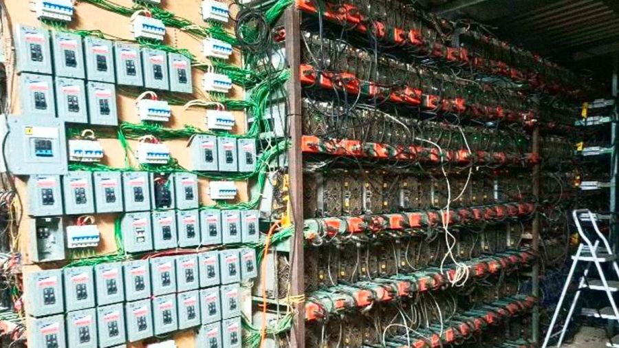 Aseguran en Tlaola, inmueble para miner&iacute;a de criptomonedas