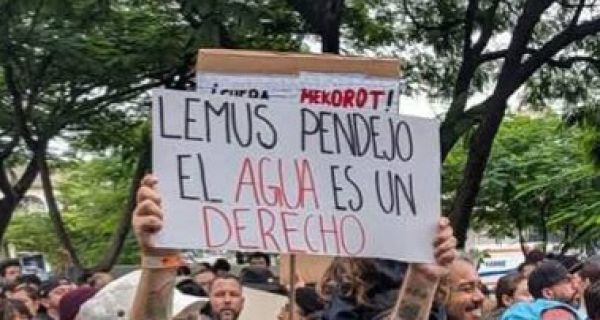 Octubre no se olvida, pero el poder s&iacute;