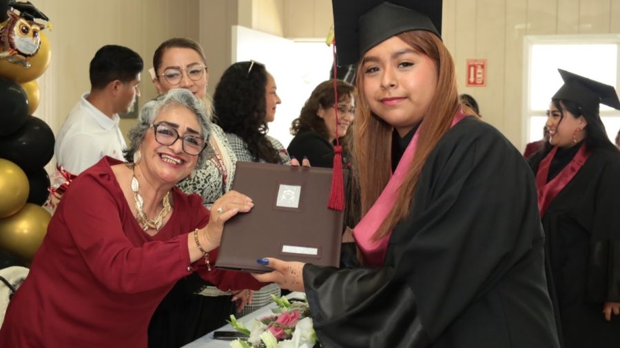 Impulsan capacitaci&oacute;n para el desarrollo de las y los cholultecas