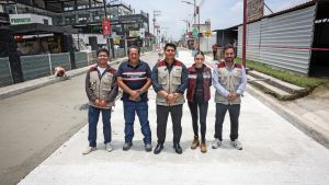 Supervisa Omar Mu&ntilde;oz la pavimentaci&oacute;n de la calle Tlaxcala
