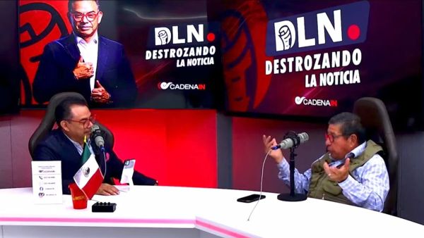 Retrata fotoperiodista Jes&uacute;s Olgu&iacute;n las fiestas de Independencia en Puebla