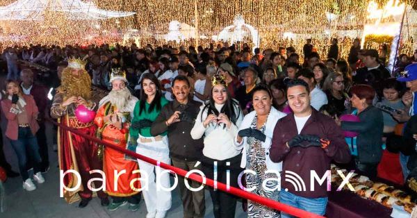 Encabeza Tonantzin Fern&aacute;ndez la entrega de m&aacute;s de 30 mil juguetes en San Pedro Cholula