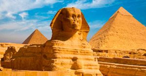 Faro de la civilizaci&oacute;n busca luz futbol&iacute;stica