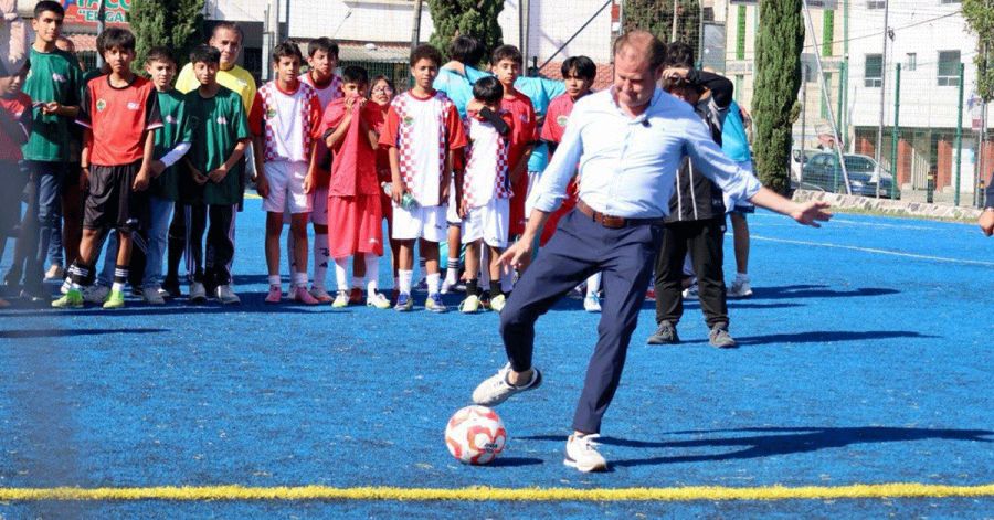 Inaugura Pepe Chedraui el Torneo Intersecus Mundialista 2026