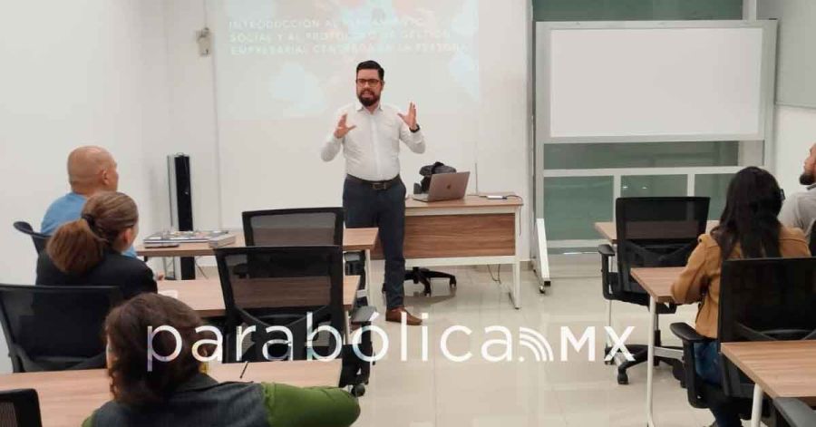 Impulsa CMIC Puebla la Responsabilidad Social con Inteligencia Artificial