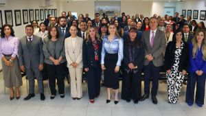 Impulsa FGE a m&aacute;s mujeres en la procuraci&oacute;n de justicia