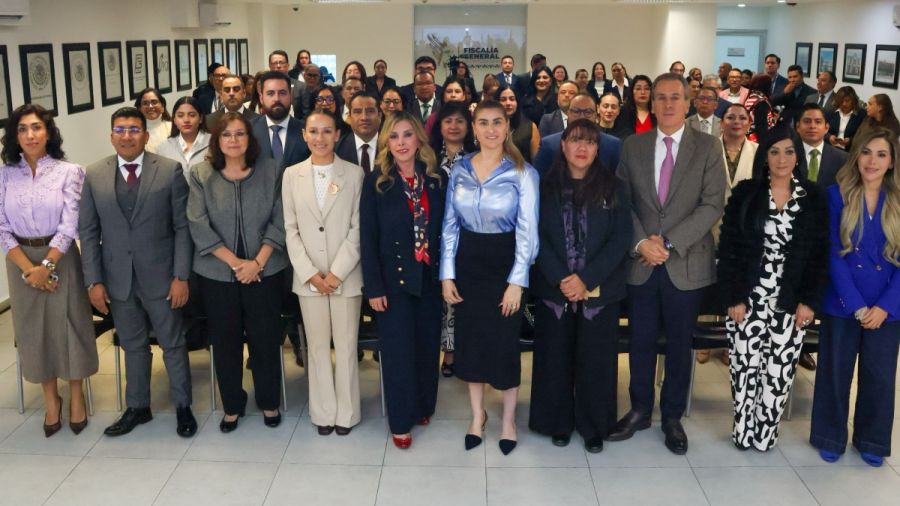 Impulsa FGE a m&aacute;s mujeres en la procuraci&oacute;n de justicia