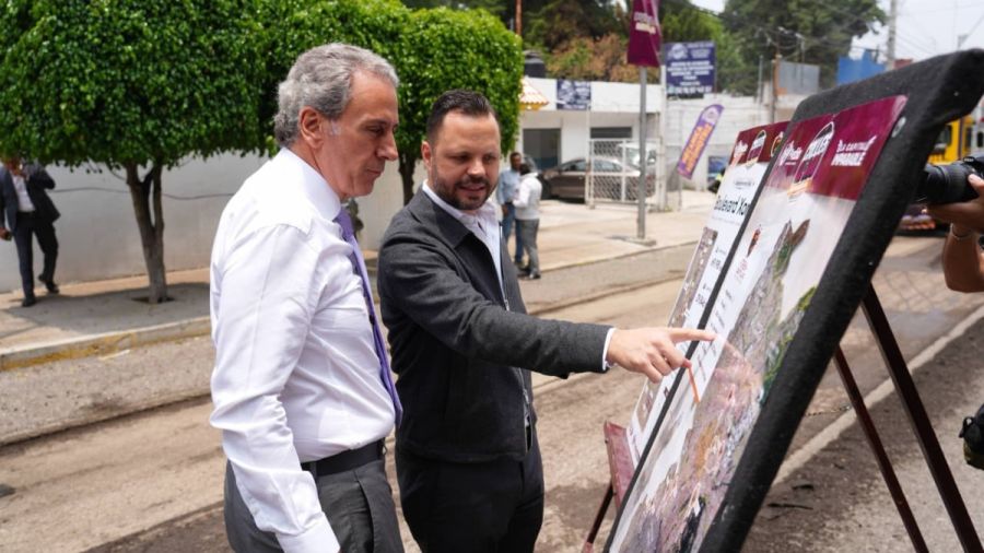 Rehabilita Comuna con Tren de Pavimentaci&oacute;n a 388 vialidades