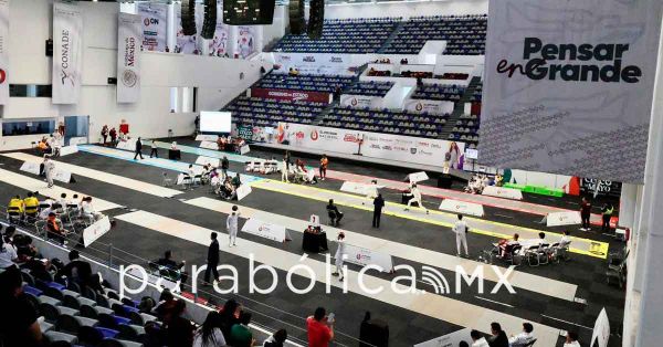 Vive Puebla destacada jornada en esgrima en el Gimnasio Miguel Hidalgo
