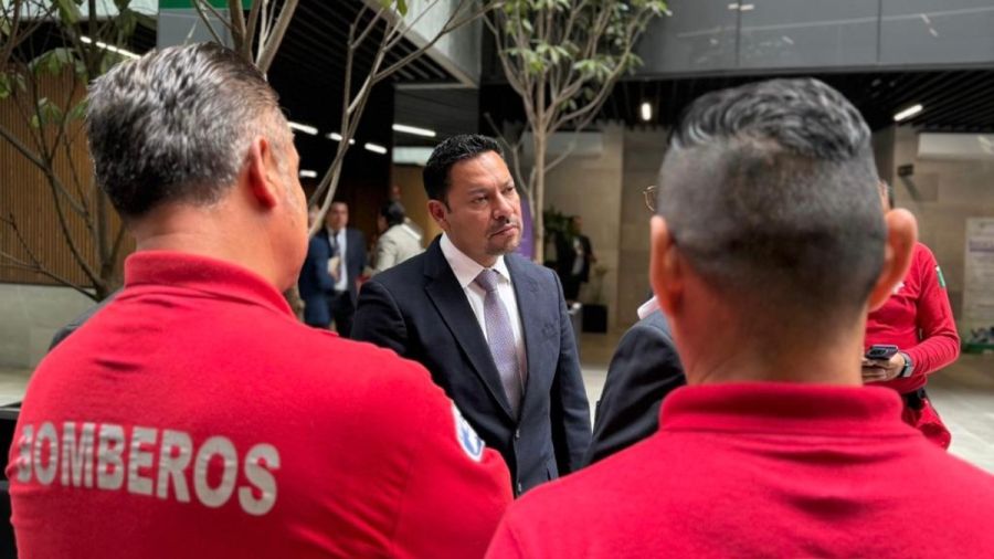 Propone diputado Villegas reconocimiento total a Bomberos