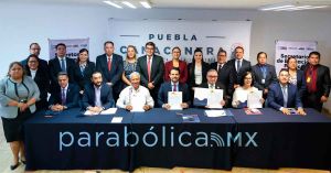 Firman convenio 14 institutos tecnol&oacute;gicos superiores y CANACINTRA