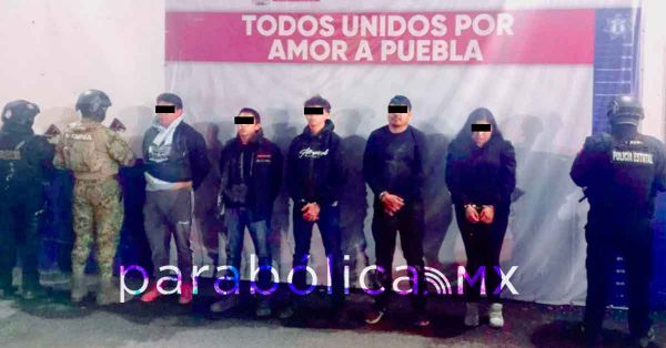 Detienen SSP y SEMAR a cinco presuntos huachigaseros en Tecamachalco