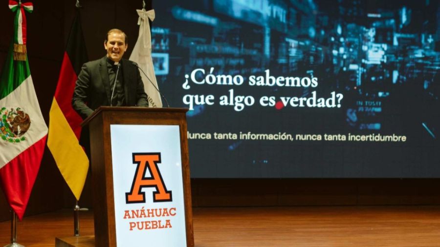 Frente a la IA, plantean en An&aacute;huac Puebla distinguir lo verdadero