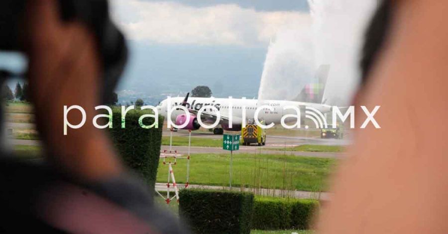 Despega el vuelo inaugural de la nueva ruta directa Puebla&ndash;Los &Aacute;ngeles