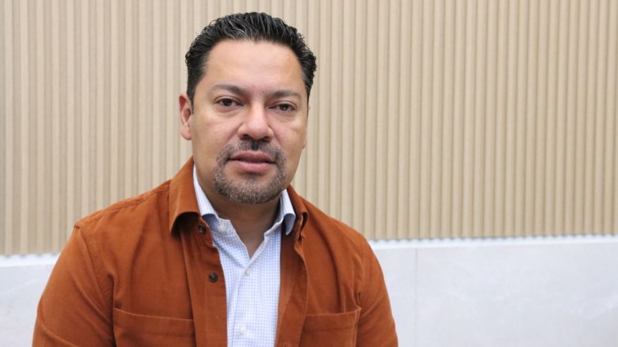 Propone Andr&eacute;s Villegas garantizar pensiones y seguridad para polic&iacute;as