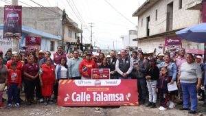 Arranca rehabilitaci&oacute;n vial en la Junta Auxiliar de Xochimehuac&aacute;n