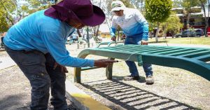 Fortalece Gobierno de Pepe Chedraui mantenimiento de mobiliario urbano en parques para el bienestar de las familias