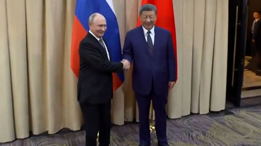 Confirman mandatarios de Rusia y China su alianza total