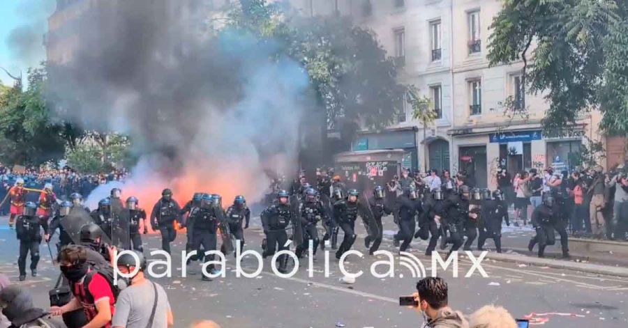 Vive Francia las mayores protestas estudiantiles de las &uacute;ltimas d&eacute;cadas