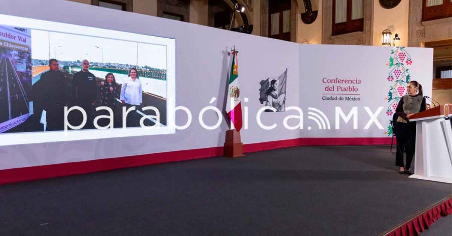 Inauguran en la ma&ntilde;anera de Sheinbaum el distribuidor vial Santa Ana Chiautempan