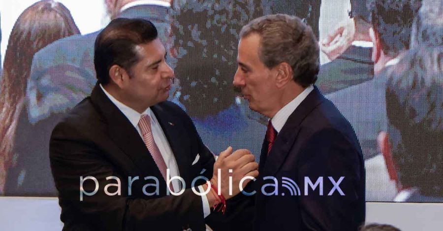 &ldquo;Lo que viene es bueno&rdquo;, cr&oacute;nica del informe de Pepe Chedraui